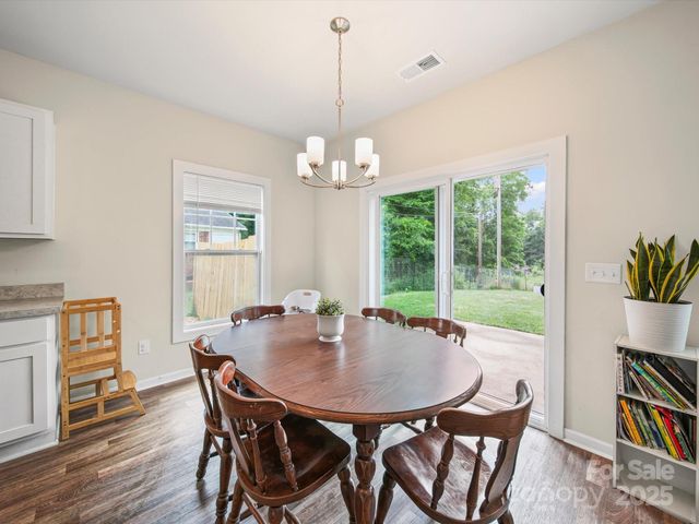 243 Skyland Avenue, Charlotte, NC 28205