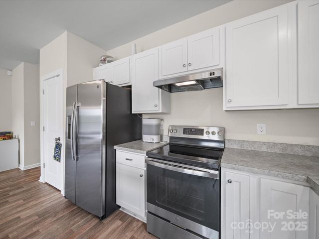 243 Skyland Avenue, Charlotte, NC 28205