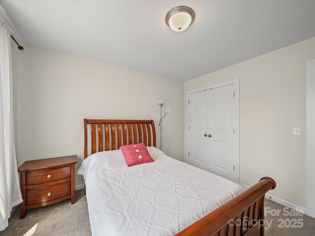 243 Skyland Avenue, Charlotte, NC 28205