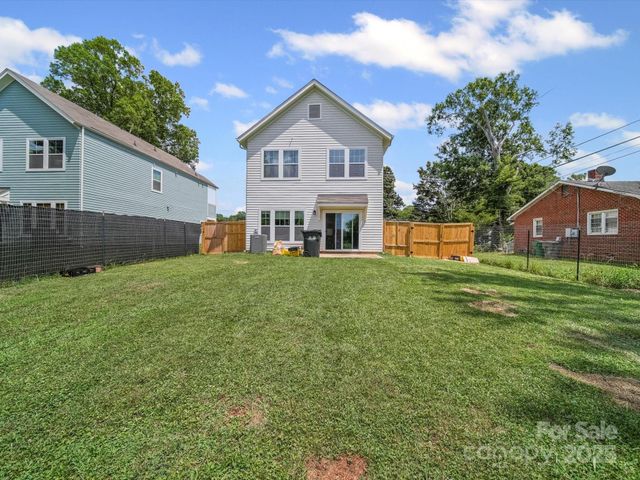 243 Skyland Avenue, Charlotte, NC 28205
