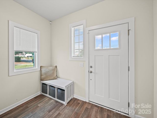 243 Skyland Avenue, Charlotte, NC 28205