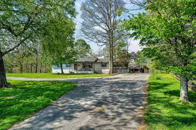 1816 Windle Community Rd, Cookeville, TN 38506