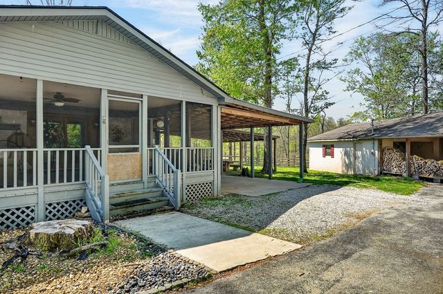 1816 Windle Community Rd, Cookeville, TN 38506