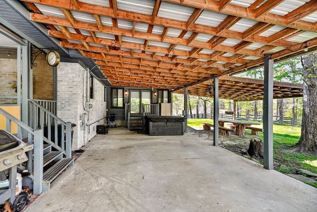 1816 Windle Community Rd, Cookeville, TN 38506