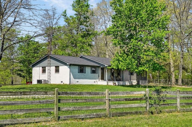 1816 Windle Community Rd, Cookeville, TN 38506