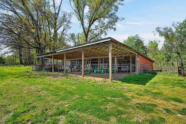 1816 Windle Community Rd, Cookeville, TN 38506