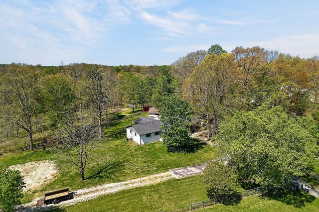 1816 Windle Community Rd, Cookeville, TN 38506