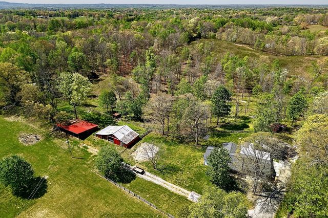 1816 Windle Community Rd, Cookeville, TN 38506