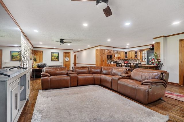1816 Windle Community Rd, Cookeville, TN 38506