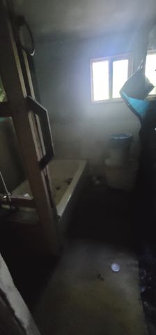 329 Hilltop Ln, Gainesboro, TN 38562