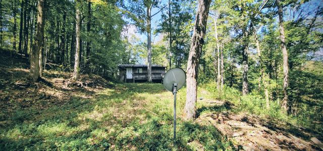 329 Hilltop Ln, Gainesboro, TN 38562