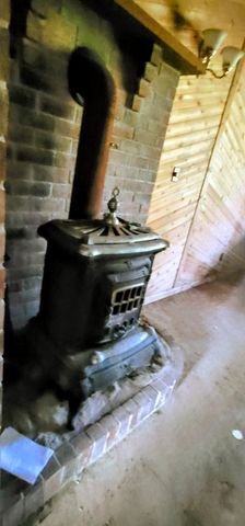 329 Hilltop Ln, Gainesboro, TN 38562