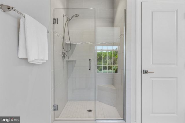 43233 HATTONTOWN WOODS TER, Ashburn, VA 20148