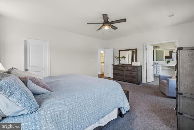 43233 HATTONTOWN WOODS TER, Ashburn, VA 20148
