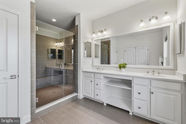 43233 HATTONTOWN WOODS TER, Ashburn, VA 20148