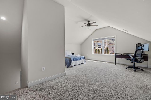 43233 HATTONTOWN WOODS TER, Ashburn, VA 20148