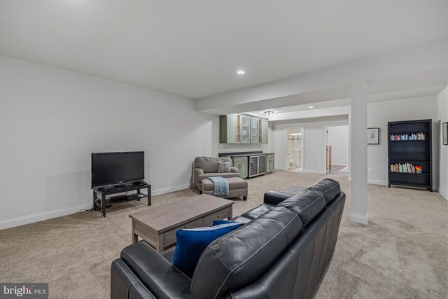43233 HATTONTOWN WOODS TER, Ashburn, VA 20148