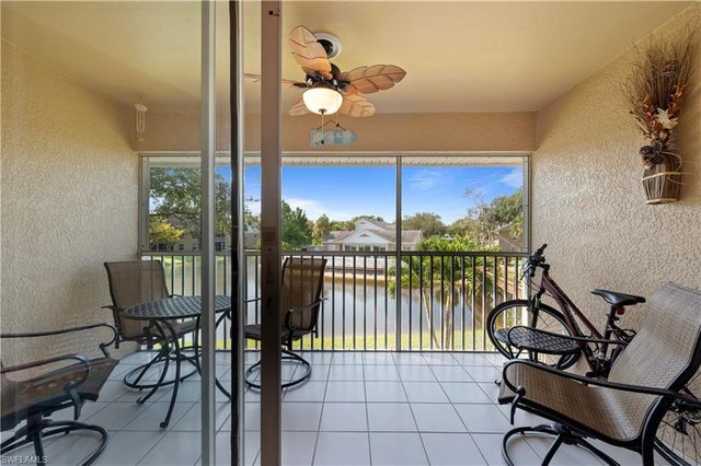 174 Pebble Shores DR S # 204, Naples, FL 34110