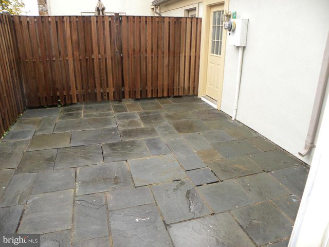 1 LINDEN HILL WAY SW, Leesburg, VA 20175