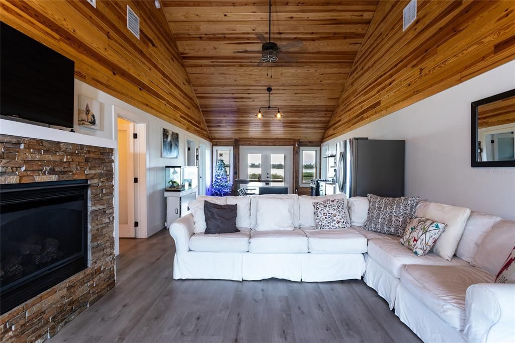 Image 10 of property listing at 2309 MCBRIDE ROAD, Seville, FL 32190