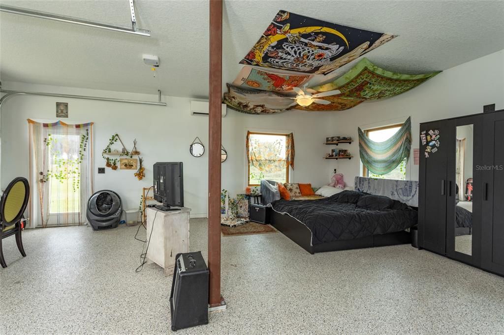 Image 31 of property listing at 2309 MCBRIDE ROAD, Seville, FL 32190