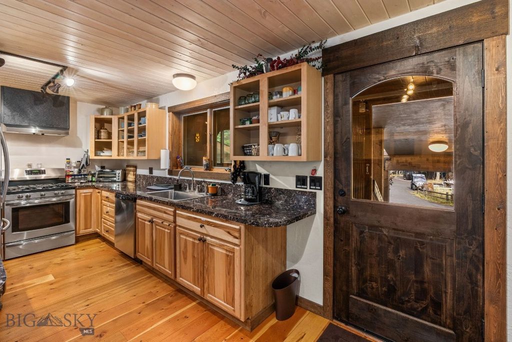 708 US Highway 212 W, Cooke City, MT 59020 photo 16