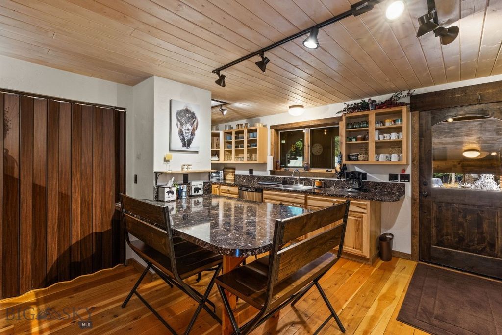 708 US Highway 212 W, Cooke City, MT 59020 photo 22