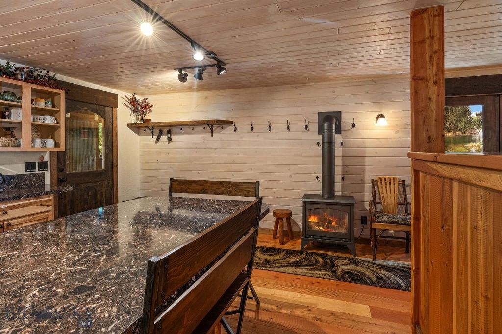 708 US Highway 212 W, Cooke City, MT 59020 photo 24