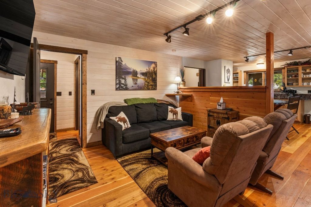 708 US Highway 212 W, Cooke City, MT 59020 photo 27