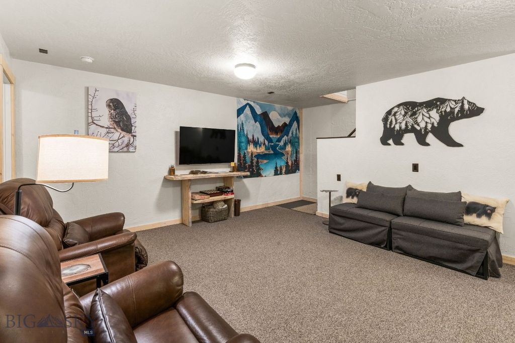 708 US Highway 212 W, Cooke City, MT 59020 photo 31