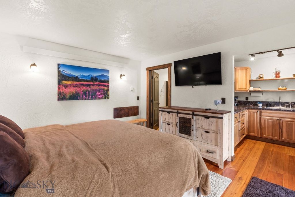 708 US Highway 212 W, Cooke City, MT 59020 photo 41