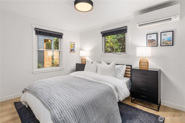 3419 48th Avenue SW, Seattle, WA 98116