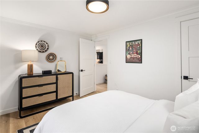 3419 48th Avenue SW, Seattle, WA 98116