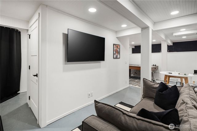 3419 48th Avenue SW, Seattle, WA 98116