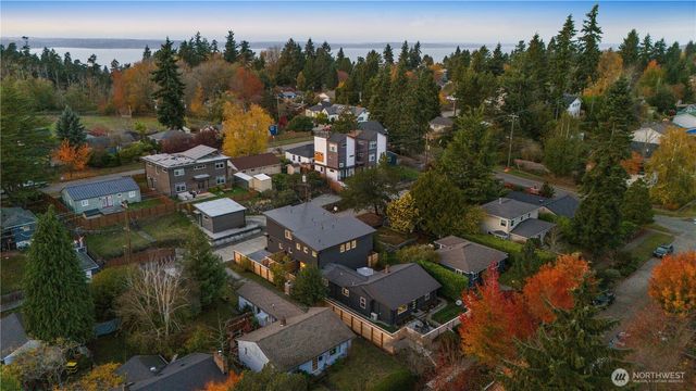 3419 48th Avenue SW, Seattle, WA 98116