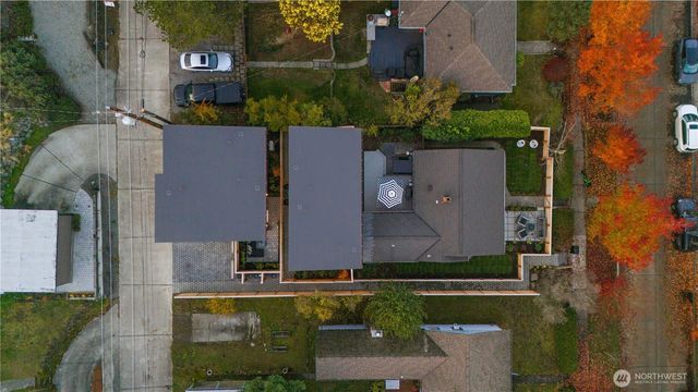 3419 48th Avenue SW, Seattle, WA 98116