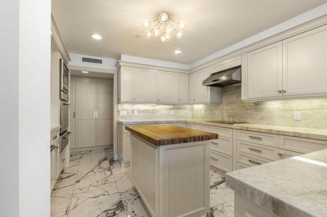 529 S Flagler Drive 12 Gh, West Palm Beach, FL 33401