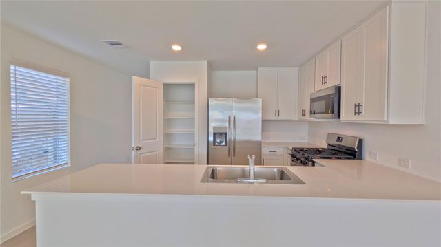 16843 Old Wagon Way, Hockley, TX 77447