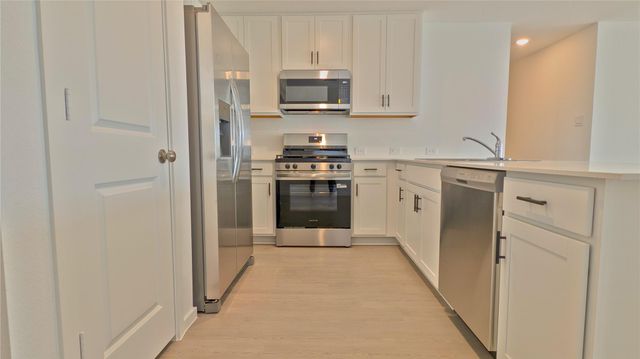 16843 Old Wagon Way, Hockley, TX 77447