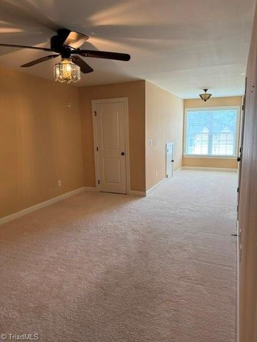 6168 Sunny Brook Drive, Clemmons, NC 27012