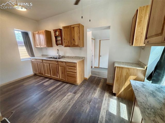 810 S 13th Street, Rocky Ford, CO 81067