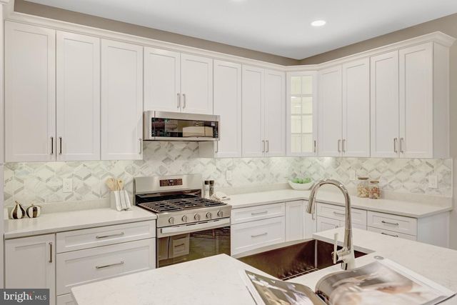 11413 HOLLOW TIMBER WAY, Reston, VA 20194