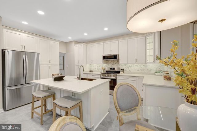 11413 HOLLOW TIMBER WAY, Reston, VA 20194