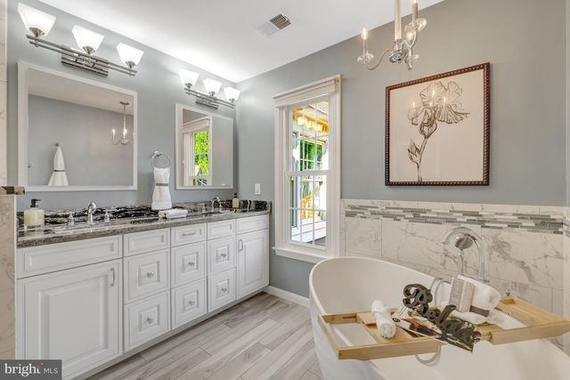 11413 HOLLOW TIMBER WAY, Reston, VA 20194