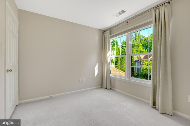 11413 HOLLOW TIMBER WAY, Reston, VA 20194