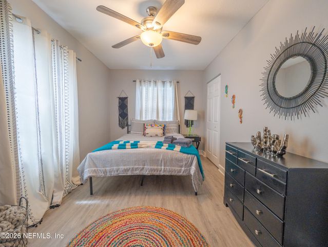 3637 E EVE Drive E, Jacksonville, FL 32246