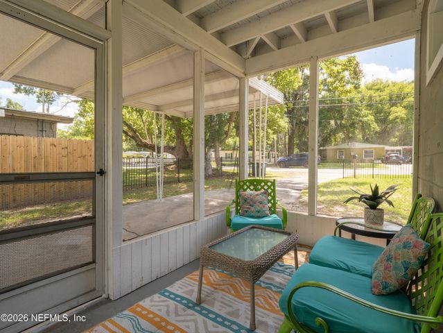 3637 E EVE Drive E, Jacksonville, FL 32246