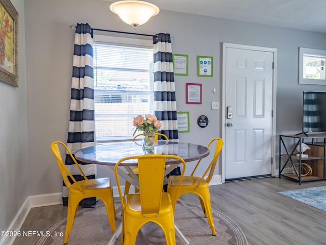 3637 E EVE Drive E, Jacksonville, FL 32246