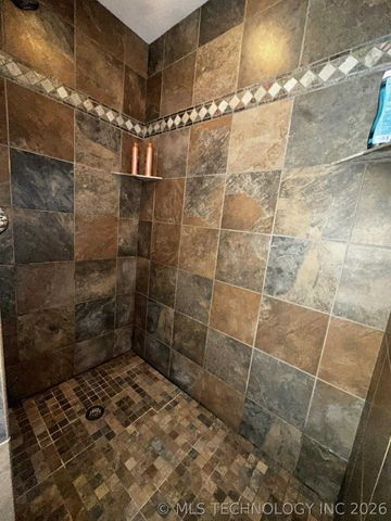 264 Delaware Avenue, Eucha, OK 74342