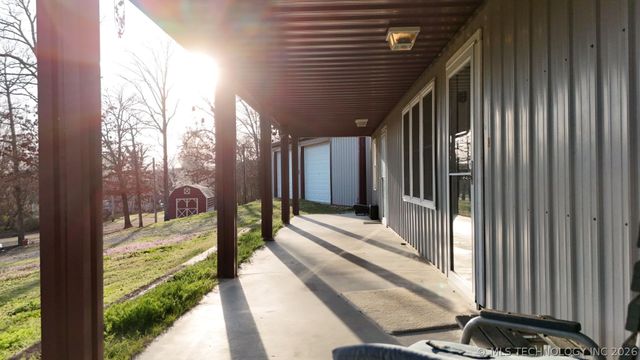 264 Delaware Avenue, Eucha, OK 74342